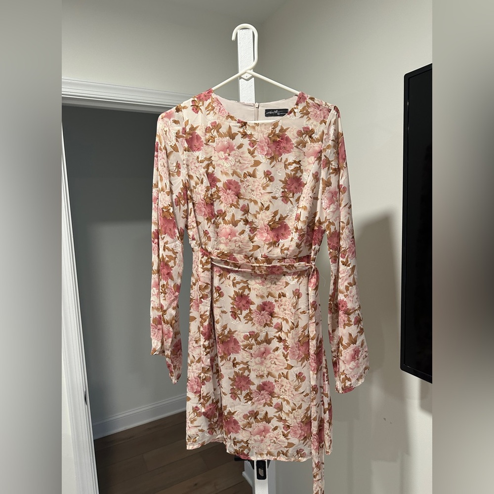 VICI long sleeve short dress